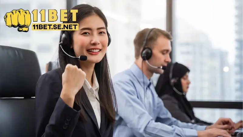 Liên hệ đội ngũ CSKH để lấy link vào 11BET chuẩn xác